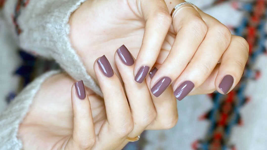 As tendências de esmaltes para a primaveraverão 2024